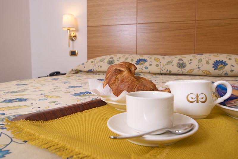 City Hotel Casoria Eksteriør billede